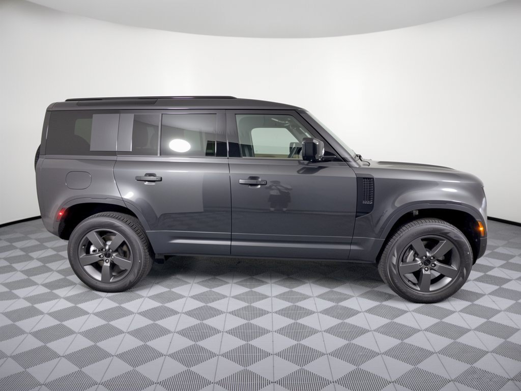 New 2026 Land Rover Defender 110 S AWD/4WD image 8