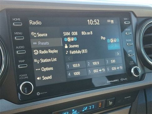 Used 2022 Toyota Tacoma TRD Sport image 17