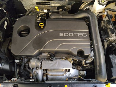 Used 2022 Chevrolet Equinox LT FWD image 30