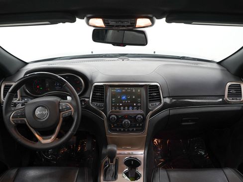 Used 2016 Jeep Grand Cherokee Overland AWD/4WD image 14