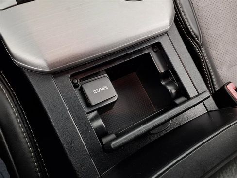 Used 2012 Toyota Camry SE image 13