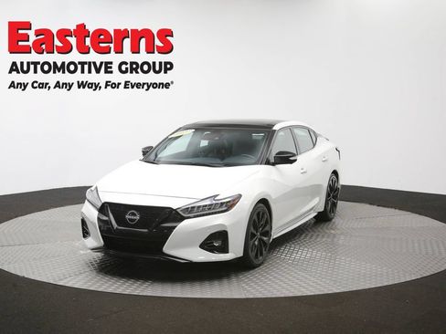 Used 2023 Nissan Maxima SR w/ Sport Mat Group FWD image 59