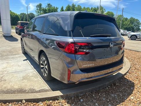 New 2026 Honda Odyssey EX-L image 3