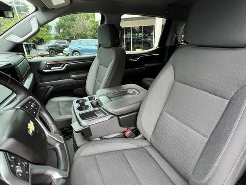 Used 2024 Chevrolet Silverado 1500 LT RWD image 21