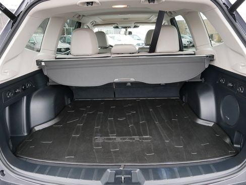 Used 2024 Subaru Forester Limited image 18