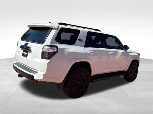 Used 2024 Toyota 4Runner TRD Off-Road Premium w/ Moonroof Package AWD/4WD image 10