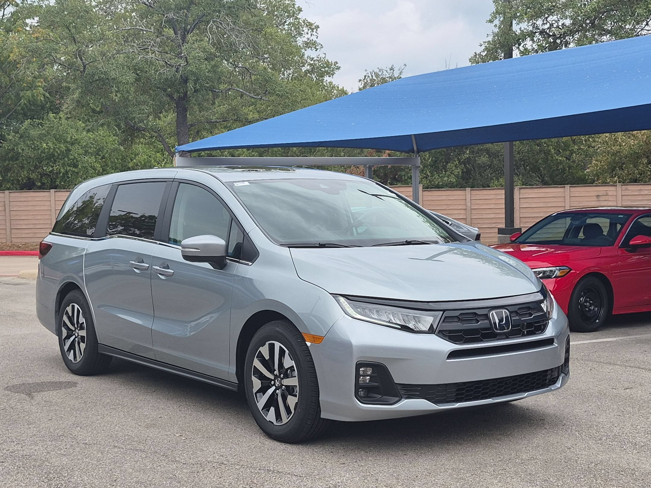 New 2027 Honda Odyssey EX-L image 7