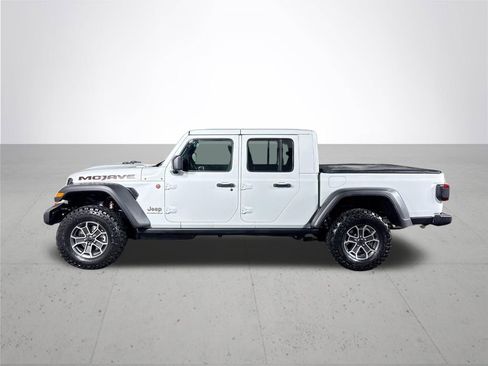 New 2026 Jeep Gladiator Mojave image 9