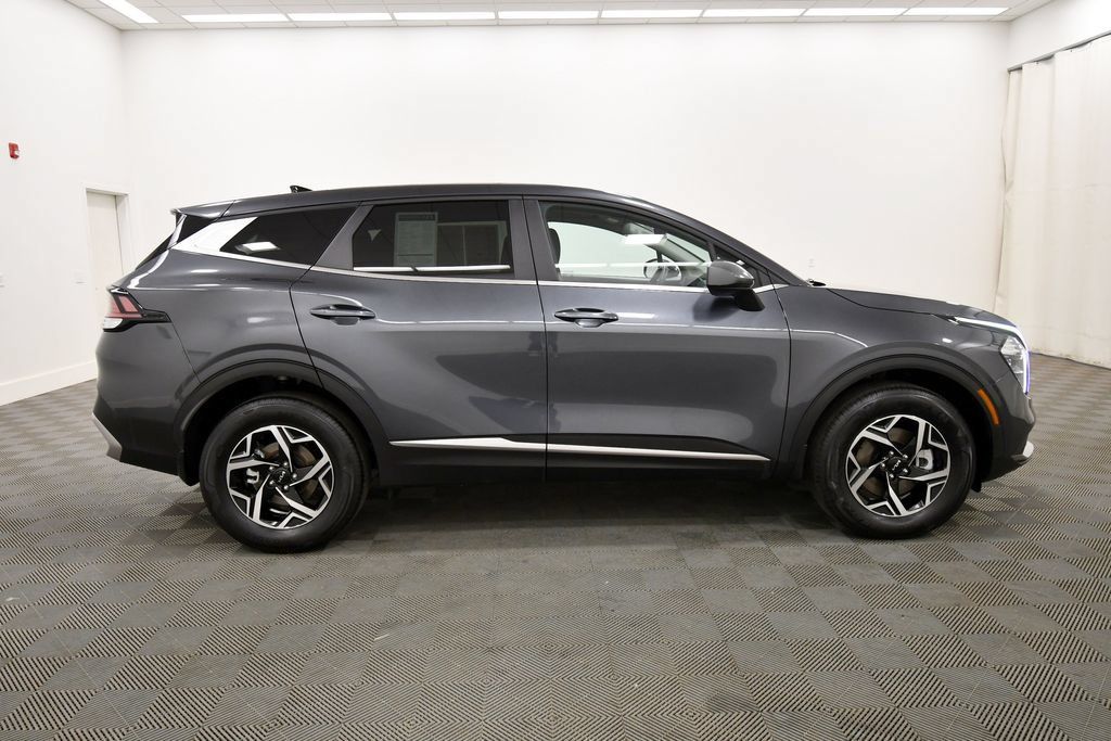 Certified 2023 Kia Sportage LX AWD/4WD image 9