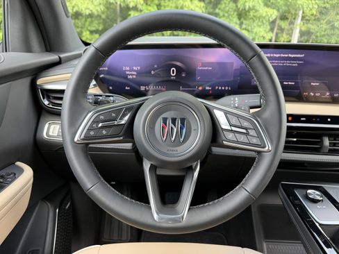 New 2025 Buick Enclave Preferred w/ Power Package image 21