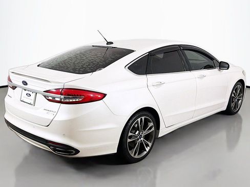 Used 2017 Ford Fusion Titanium image 11