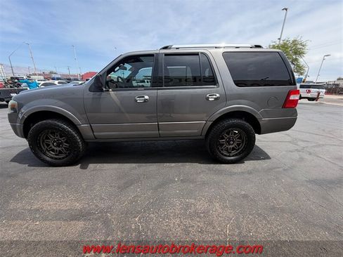Used 2014 Ford Expedition Limited w/ Equipment Group 301A RWD image 5