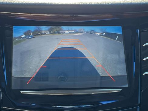 Used 2015 Cadillac Escalade ESV Luxury image 27