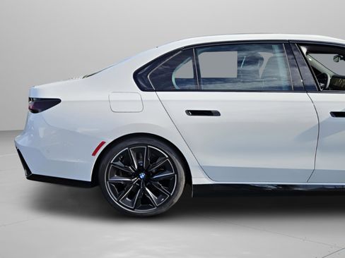 New 2026 BMW i7 eDrive50 w/ M Sport Package image 43