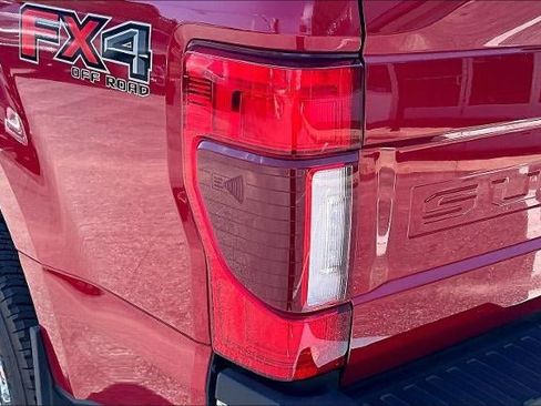 Used 2021 Ford F250 Lariat w/ Lariat Ultimate Package AWD/4WD image 22