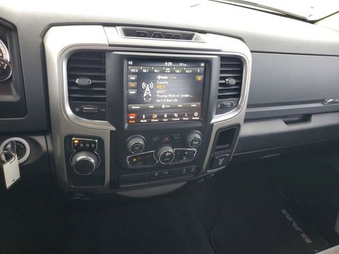 Used 2019 RAM 1500 Big Horn RWD image 15