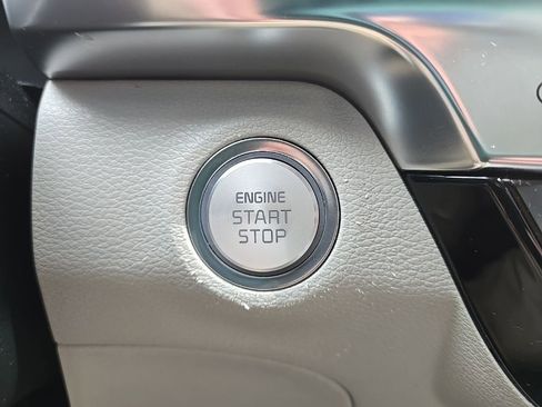 Certified 2022 Kia Telluride SX w/ SX Prestige Package AWD/4WD image 23