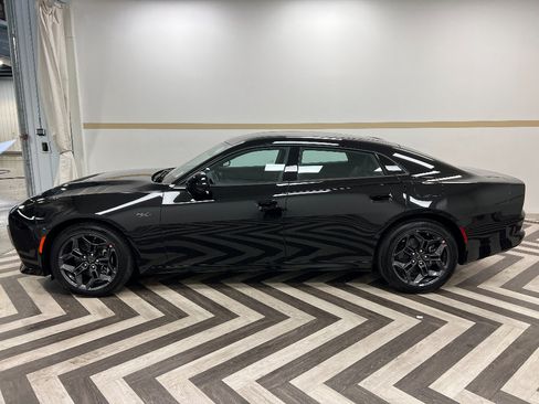 New 2026 Dodge Charger R/T AWD/4WD image 3