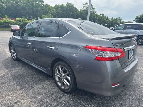 Used 2015 Nissan Sentra SR w/ SR Premium Package FWD image 8