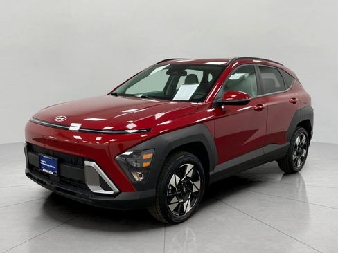 Used 2025 Hyundai Kona SEL image 8
