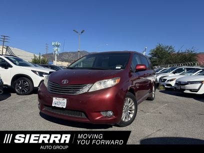 Used 2012 Toyota Sienna XLE
