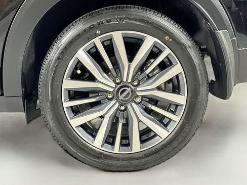 Used 2023 Nissan Kicks SV FWD image 8