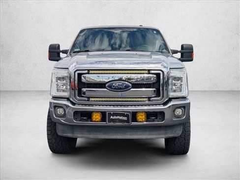 Used 2012 Ford F250 Lariat w/ Lariat Ultimate Pkg AWD/4WD image 2