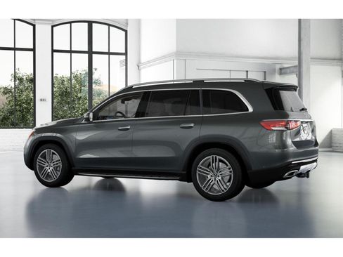New 2026 Mercedes-Benz GLS 450 4MATIC image 30