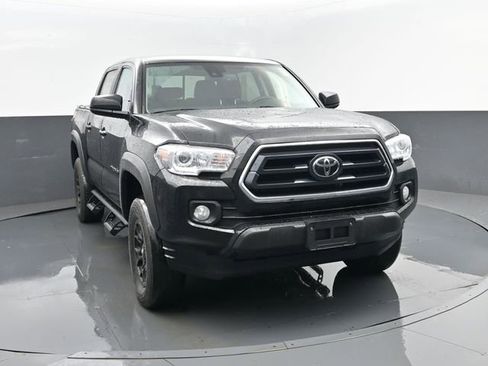 Used 2023 Toyota Tacoma SR5 w/ SX Package AWD/4WD image 3