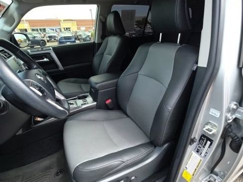 Used 2024 Toyota 4Runner SR5 Premium AWD/4WD image 12