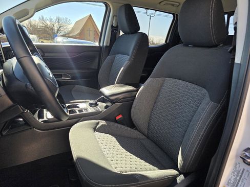 Used 2024 Ford Ranger XLT w/ FX4 Off-Road Package image 13