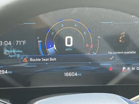 Used 2026 Chevrolet Equinox LT w/ Midnight Edition image 16