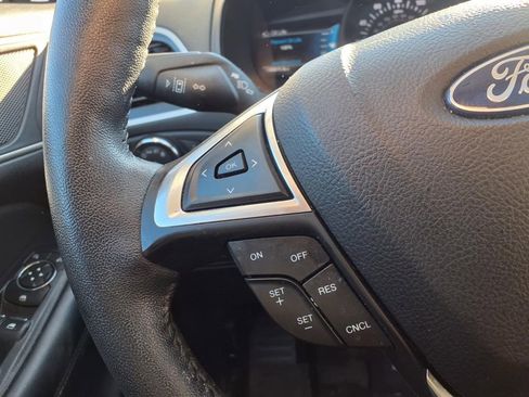 Used 2022 Ford Edge SEL w/ Convenience Package image 24