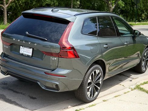 New 2026 Volvo XC60 T8 Plus w/ Protection Package Premier AWD/4WD image 9
