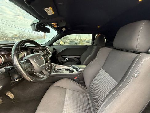 Used 2021 Dodge Challenger R/T image 12