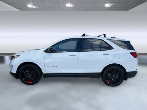 Used 2018 Chevrolet Equinox LT w/ Redline Edition AWD/4WD image 2