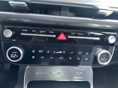 New 2026 Hyundai Ioniq 9 SEL AWD/4WD image 12