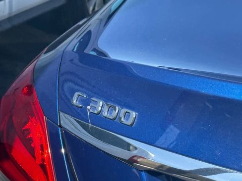 Used 2018 Mercedes-Benz C 300 C 300 image 12