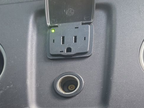 Used 2015 Ford F350 Lariat w/ Lariat Ultimate Package AWD/4WD image 35