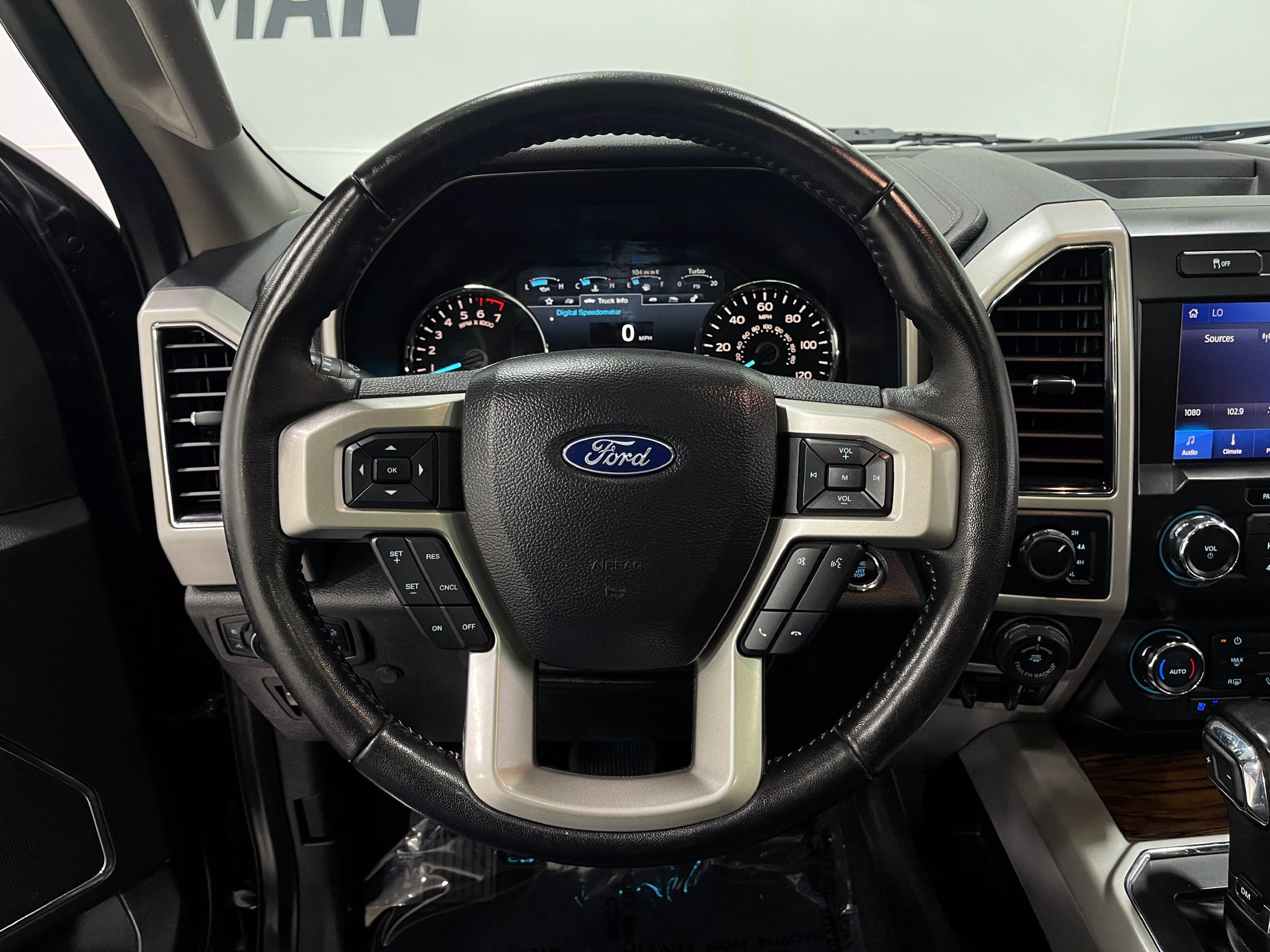 Used 2020 Ford F150 Lariat AWD/4WD image 22