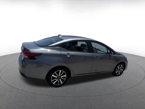 Used 2025 Nissan Versa SV FWD image 15