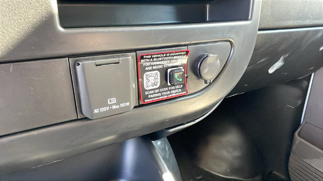 New 2026 Chevrolet Express 2500 Extended w/ Communications Package RWD image 20