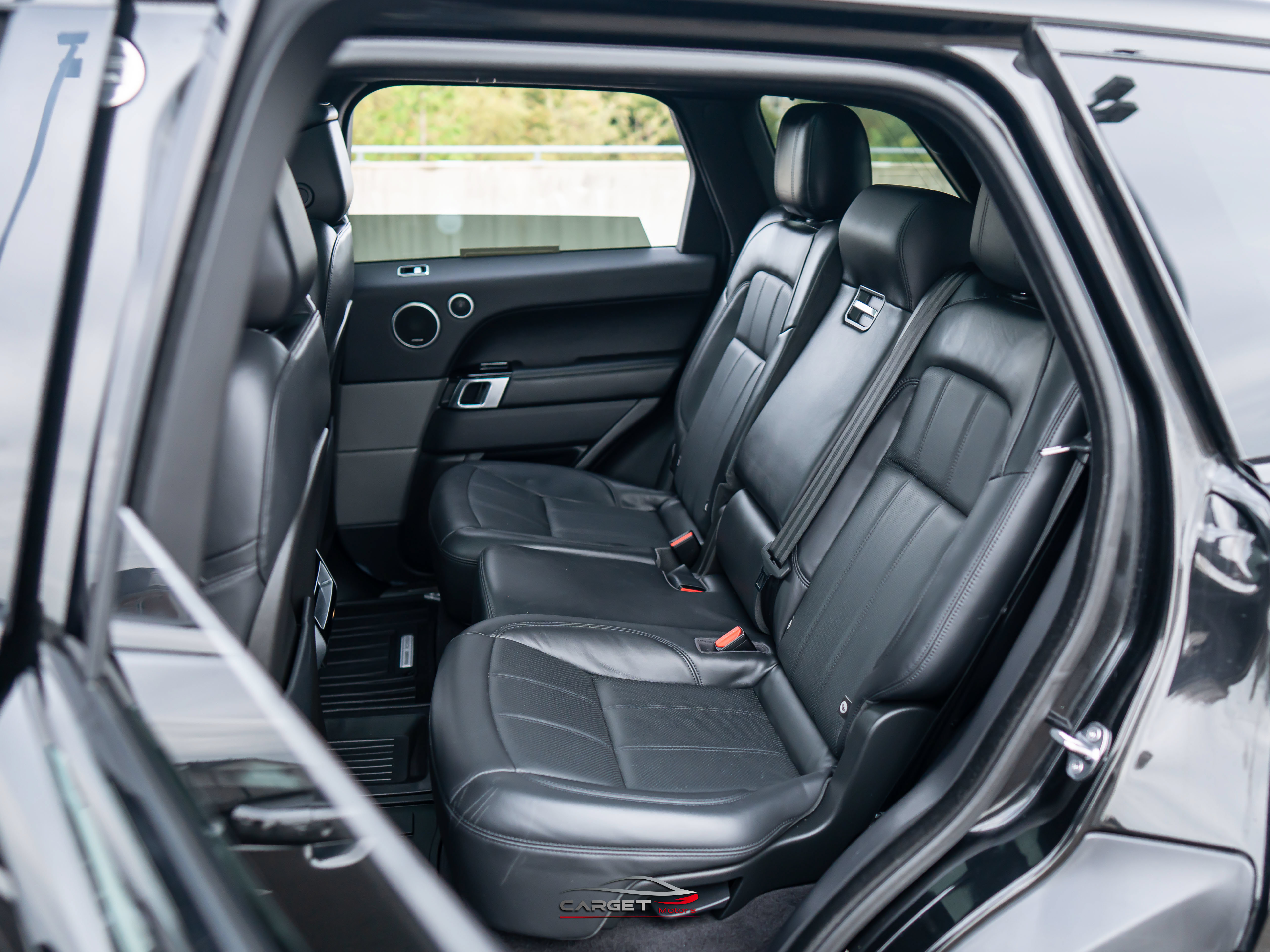 Used 2018 Land Rover Range Rover Sport HSE AWD/4WD image 20
