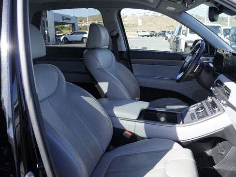 Used 2020 Hyundai Palisade SEL w/ Premium Package FWD image 22