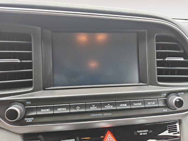 Used 2020 Hyundai Elantra SEL FWD image 15