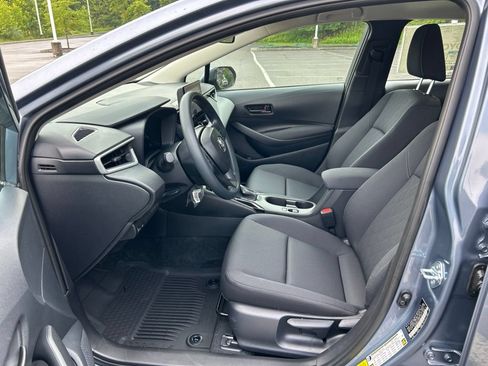 New 2026 Toyota Corolla LE FWD image 9