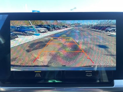 Used 2023 Chevrolet Silverado 1500 LT image 23