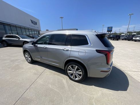 Certified 2024 Cadillac XT6 Premium Luxury w/ Technology Package AWD/4WD image 11