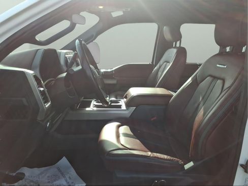 Used 2022 Ford F350 Platinum image 24