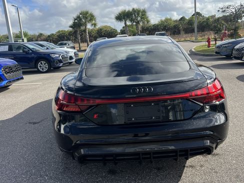 Used 2023 Audi RS e-tron GT w/ Carbon Performance Package image 7